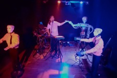 Kraftzwerk200913Zimmer16_01